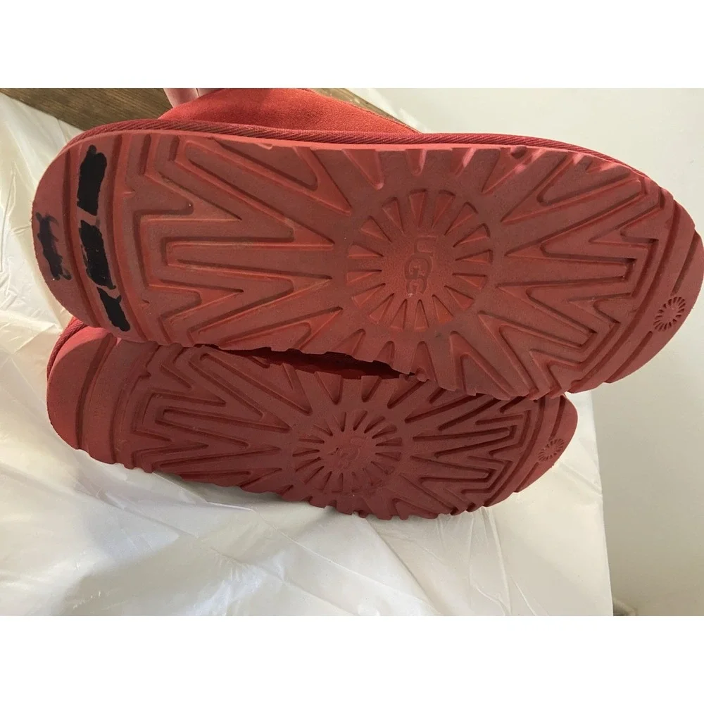 Women's UGG‎ Nermel Chukka Suede Lined Boots In Samba Red Color-Size 8-Very Nice